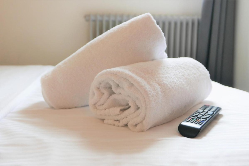 Room image 4