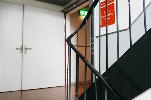 easyHotel Zürich City Centre image 9